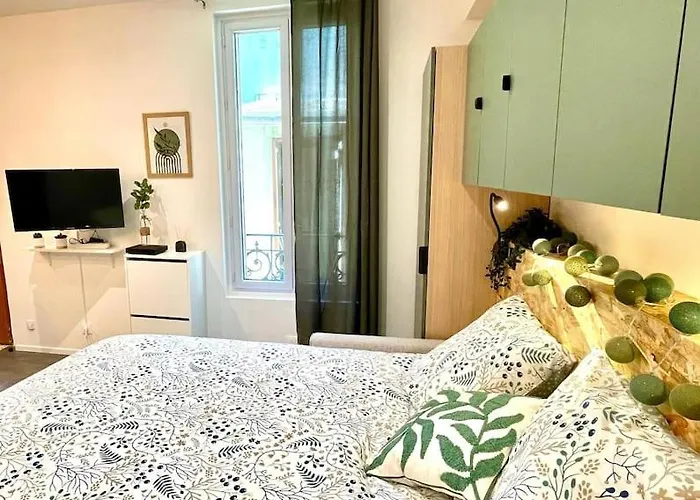 Apartment Verdoyant Avec Exterieur